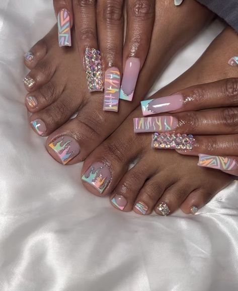 Nail And Toes Matching Ideas, Acrylic Toe Nails, Super Cute Nails, Hippie Nails, Cute Toe Nails, Long Nail Designs, Nails Design With Rhinestones, Colored Acrylic Nails, French Acrylic Nails