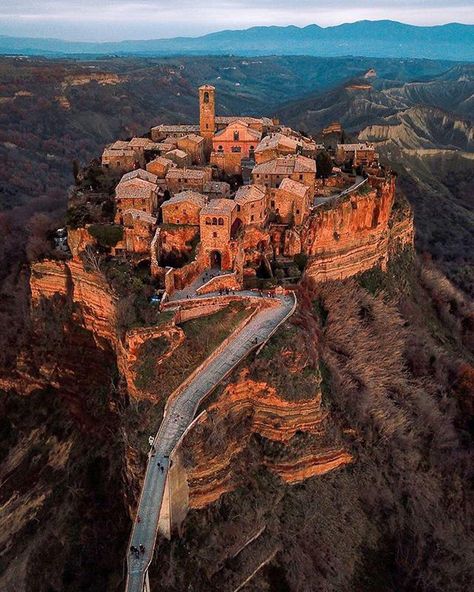 Italy Umbria, Italy Landscape, Umbria Italy, Italy Tours, Italy Photography, Visit Italy, Italy Vacation, Umbria, Places Around The World