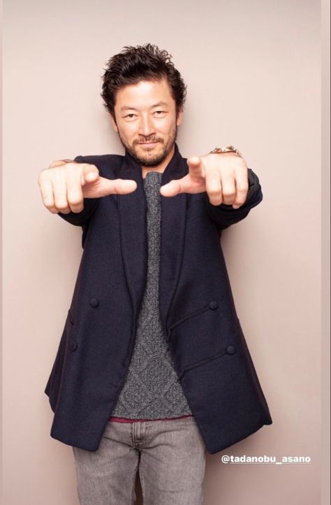 Tadanobu Asano, Japanese Cinema, Hiroyuki Sanada, Men Boys, Beautiful People, Mood Board, Acting, Sleep, Quick Saves