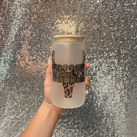 Short 16 OZ Glass Frosted Tumbler. Morgan Wallen. Western Skull. Comes with reusable straw. Frosted Tumbler, Western Skull, Everything Country, Country Jokes, Fan Style, Morgan Wallen, Cute Cups, Country Singers, Reusable Straw