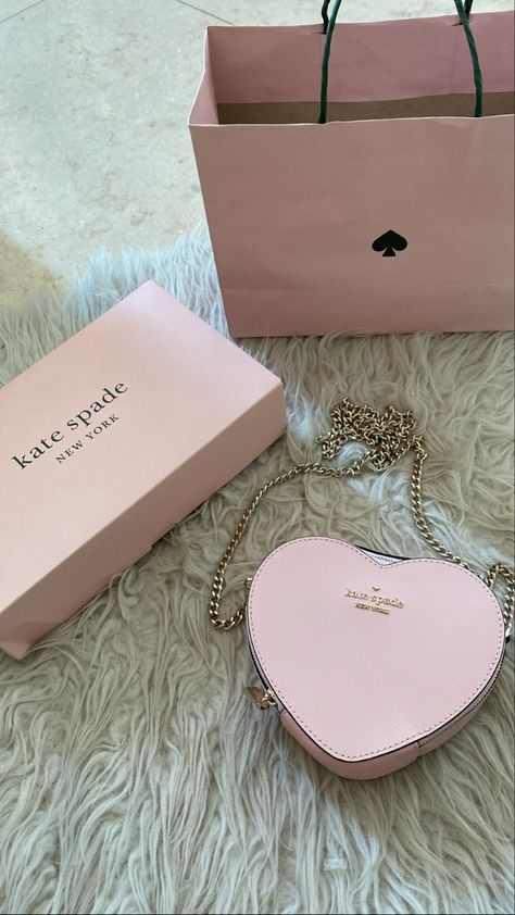 Bride Of Frankenstein Costume, Kate Spade Heart, Pink Kate Spade, Dream Bags, Pretty Pink Princess, Girly Bags, Dark Feminine Aesthetic, 16th Birthday Gifts, Luxury Purses