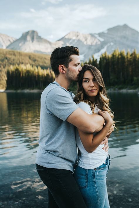 I have a love affair with this place and seriously, if you’ve been here, you completely understand so when Mark and Rachel asked for a mountain engagement session, I thought it perfect to bring them out to Kananaskis Lakes, Alberta. #engagementsession #mountainengagement #mountainengagementsession #couplessession #engaged #kananaskis Colorado Mountain Engagement Photos, Rocky Mountain National Park Engagement, Mountain Couple, Mountain Summer, Mountain Engagement Photos, Mountain Engagement Session, Summer Engagement Session, Mountain Engagement, Engagement Photo Outfits