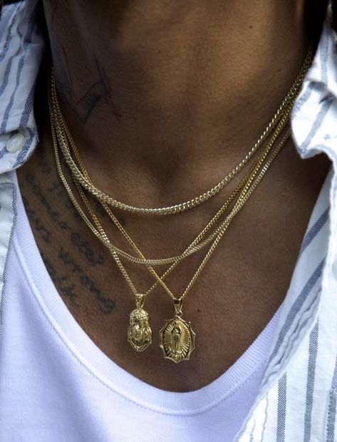 Chains Aesthetic, Gold Necklace For Men, Streetwear Jewelry, Mens Gold Jewelry, Gold Chains For Men, Elegante Casual, Dope Jewelry, Jewelry Fashion Trends, Jewelry Lookbook