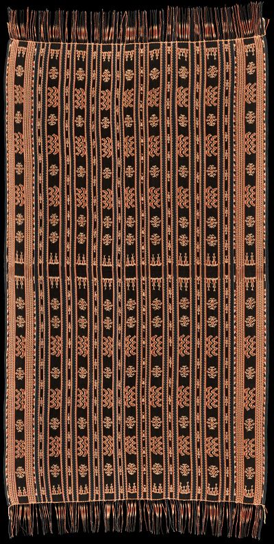 Tenun Ikat Sumba, Sea Textiles, Ikat Textiles, Nature Structure, Pua Kumbu, Indonesian Textiles, Tropical Modernism, Batik Patterns, Batik Ideas