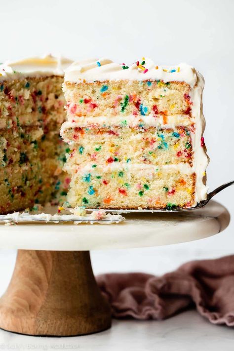 Confetti Layer Cake (Recipe + Video) - Sally's Baking Addiction Confetti Birthday Cake Recipe, Pinata Cake Recipe, Confetti Cake Recipes, Vanilla Sheet Cakes, Sally's Baking, Confetti Cake, Funfetti Cake, Sprinkle Cake, Creative Birthday Cakes