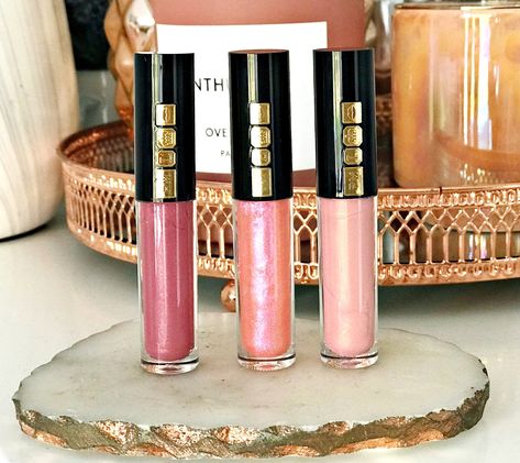 Pat McGrath Lust Lip Gloss Review & Swatches Pat Mcgrath Lip Gloss, Pale Fire, Pat Mcgrath Makeup, Perfect Lips, Pat Mcgrath, Beauty Must Haves, Gold Shimmer, Makeup Collection, Beauty Blog