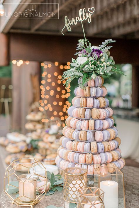 Macarons For Wedding, Macaroon Tower Diy, Diy Macaron Tower, Wedding Macaron, Macarons Wedding, Macaroon Tower, Wedding Macarons, Macaron Tower, Macaron Cake