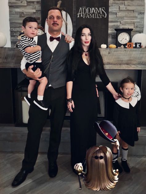 The Adam Family Costume, Adams Family Couple Costume, Adams Family Wednesday Costume, Diy Gomez Addams Costume, Adams Family Themed Party, Diy Addams Family Costume, The Addams Family Party Ideas, Family Adams Family Costumes, The Addams Family Birthday Party