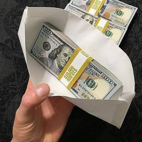 Luxury 🔸 Cars 🔸 Houses on Instagram: “Who would you give this? 😍👇 . . . Follow: @luxurhub for more! 👑 Follow: @luxurhub for more! 👑” Dollar Banknote, Attracting Wealth, Fake Money, Money Stacks, Dollar Bills, Money Goals, Bank Of America, Skill Set, Money And Happiness