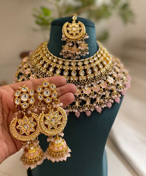 Choker Pearl Necklace, Kundan Choker Necklace, Choker Pearl, Necklace With Pearls, Traditional Indian Jewellery, Kundan Choker, Bridal Choker, Bridal Jewelry Set, Gold Rings Jewelry