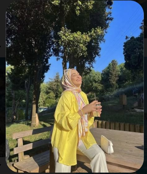 Rok Outfit, Hijab Fashion Summer, Estilo Hijab, Stylish Hijab, Hijab Trends, Muslim Outfits Casual, Muslim Fashion Hijab Outfits, Hijab Style Casual, Hijabi Fashion Casual