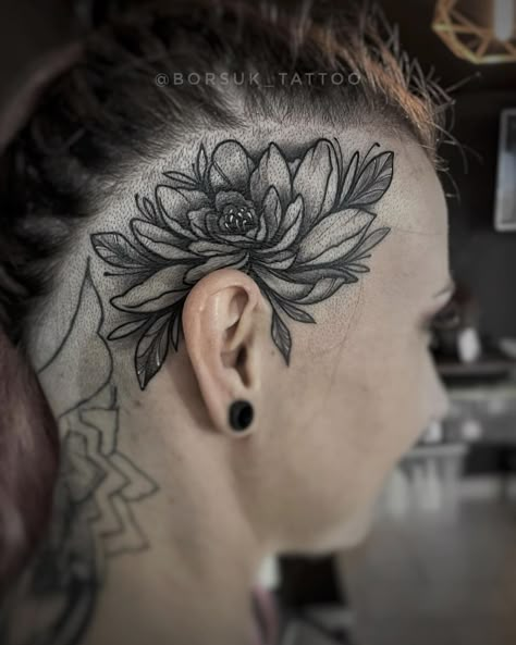 Scalp Tattoos For Women, Small Female Face Tattoo, Side Head Tattoos For Women, Lotus Head Tattoo, Head Tattoos Women Side, Female Head Tattoos, Shaved Head Tattoo, Scalp Tattoo Women, Floral Head Tattoo