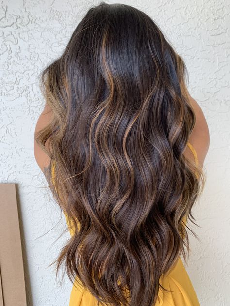 Balayage On Brown Skin Tone, Black Hair Balayage Tan Skin, Honey Hair Tan Skin, Hair Colour For Indian Skin Straight Hair, Hair Highlights For Brown Skin Tone, Hair Colour For Tanned Skin Asian, Hair Colour For Tan Skin Asian, Balyage On Indian Girl, Tan Skin Balayage Hair