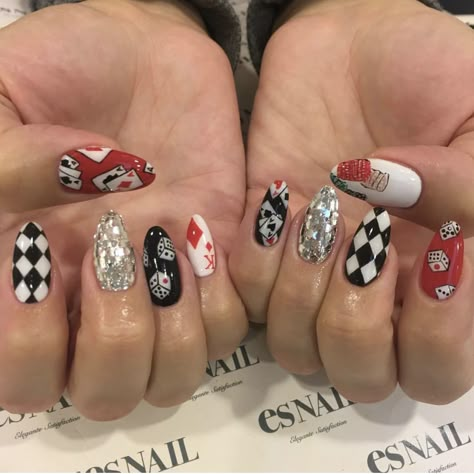 Nfr Nails, Dice Nails, Casino Nails, Snow White Nails, Red Nail Inspo, Pedicure Massage, Almond Acrylic Nails Designs, Cowboy Nails, Occasion Nails