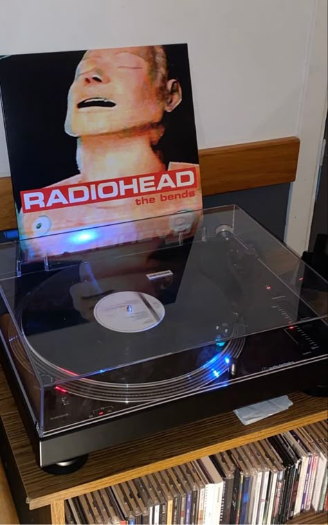 Radiohead Record, Radiohead Vinyl, Selwyn Kane, The Bends, Vinyl Aesthetic, Music Studio Room, Retro Gadgets, Thom Yorke, Vinyl Cd