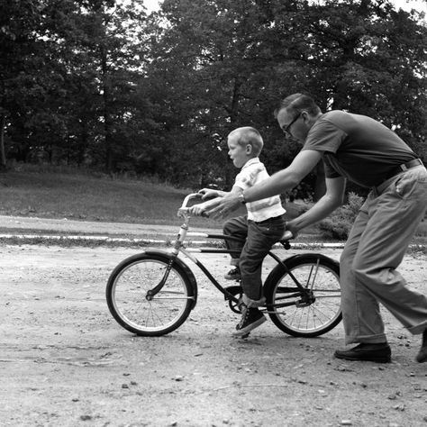 Ride Bicycle, Riding Bike, Photography Gallery, Mother And Child, Father And Son, Happy Father, Happy Fathers Day, Family Fun, Photo Art