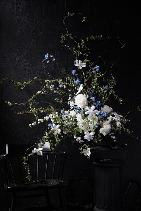 Blue And Black Floral Arrangements, Dark Blue Floral Arrangement, Japanese Anemone Arrangement, Dark And Moody Flowers, Moody Spring Florals, Moody Dried Floral Arrangements, Spring Entertaining, Carnation Flower, Flower Installation