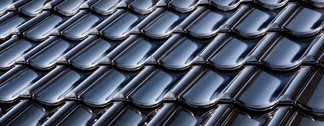 Solar Roof Design, Roof Tiles Ideas, Roof Tiles Design, Flat Roof Tiles, Tesla Solar Roof, Solar Tiles, Ceramic Roof Tiles, Clay Roof Tiles, Solar Roof Tiles