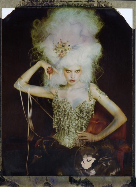 Mozart, 49, Rue Caulaincourt, 2007 Photographer: Cathleen Naundorf Christian Lacroix Couture, Spring 1996 Corset by Mr. Pearl Mr Pearl, Christian Lacroix Haute Couture, Rococo Style, Christian Lacroix, Marie Antoinette, White Hair, Rococo, Couture Fashion, Editorial Fashion