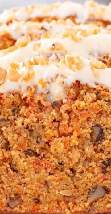 Carrot Cake Loaf Recipe, Carrot Sheet Cake, Recipe Carrot Cake, Carrot Bread Recipe, Carrot Loaf, Carrot Cake Bread, Carrot Cake Loaf, Cake Loaf, Cake With Cream Cheese Frosting