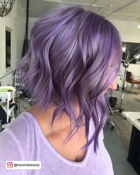 24 Stylish Lilac Hair Looks 8 Short Lilac Hair, Popular Hair Colors, Purple Blonde Hair, Purple Grey Hair, Purple Hair Color Ideas, Short Purple Hair, Lilac Hair Color, Best Short Hair, Purple Hair Color