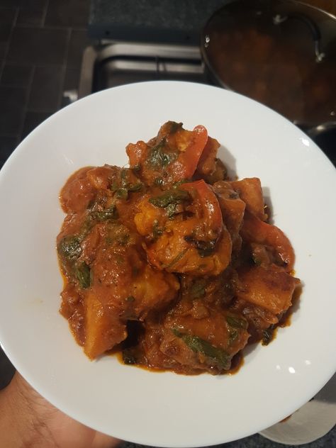 Yam porridge/pottage Yam Porridge, Delicious Food, Yummy Food, Meat, Chicken, Quick Saves