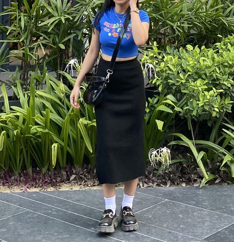 Maong Skirt Outfit, Casual Loafers Outfit, Outfit Long Skirt, Maong Skirt, Skirt Outfit Ideas, Korean Outfit Street Styles, Casual College Outfits, Korean Casual Outfits, Everyday Fashion Outfits