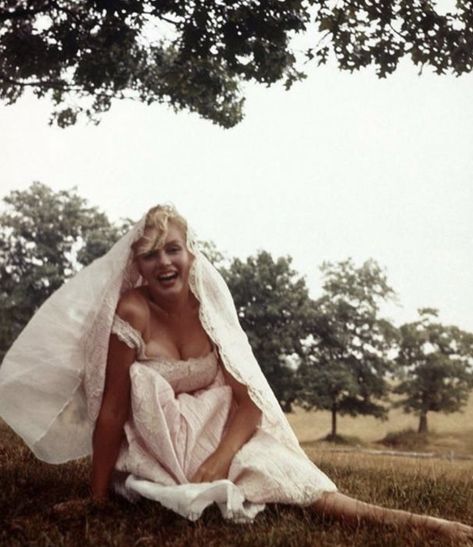 Marilyn Monroe Wedding Dress, Monroe Wedding Dress, Marilyn Monroe Wedding, Power Of Manifestation, Old Hollywood Stars, Marilyn Monroe Photos, Vintage Icons, Norma Jean, Norma Jeane