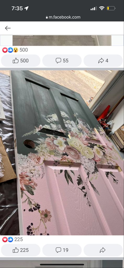 Painted Doors Interior Creative, Paint Doors Interior, Cream Paint Colors, Shabby Furniture, Maximalist Style, Diy Furniture Decor, Crackle Painting, Decoupage Furniture, Household Furniture