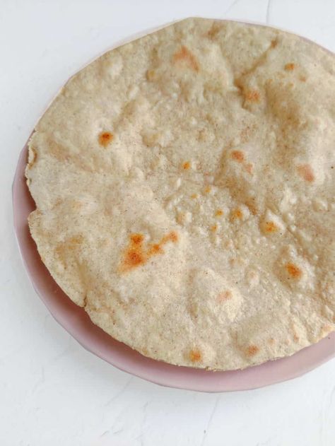 If you're looking for a healthier way to enjoy tacos and burritos, try making your own tortillas at home. Whole wheat tortillas are a great alternative to store-bought varieties, and they're easy to make with just a few ingredients. Why you will love this recipe Making your own whole wheat tortillas is a great way to control the ingredients and quality. Wheat Tortilla Wraps, Sizzling Recipe, Homemade Wraps, Oat Bread, Gluten Free Wraps, Wheat Tortillas, Whole Wheat Tortillas, Burritos Recipe, Tacos And Burritos