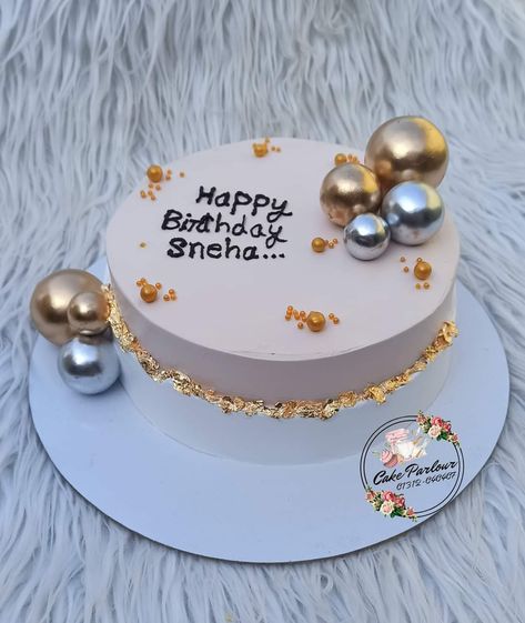 Elegant Chocolate Cake Design Birthday, Simple Cake Designs Birthday For Men, Simple Cake Designs For Men, Simple Birthday Cake For Men, Sanrio Cake, Square Cake Design, Cake Pic, Papa Birthday, Cake Designs For Boy