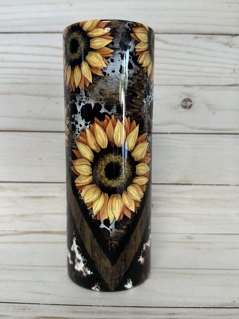 20oz skinny straight sunflower cowhide tumbler Resin Tumbler Ideas, Sunflower Mug, Sanford Florida, Sublimation Tumblers, Tumbler Cups Diy, Tumbler Ideas, Vacuum Sealing, Resin Diy, Tumbler Cups