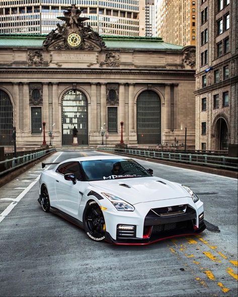 R32 Godzilla, Gtr R35 Nismo, Nissan Skyline R35, Skyline Nissan, Nissan Gtr Nismo, Nissan Gtr Wallpapers, Gtr Nismo, Gtr Skyline, Gtr Car