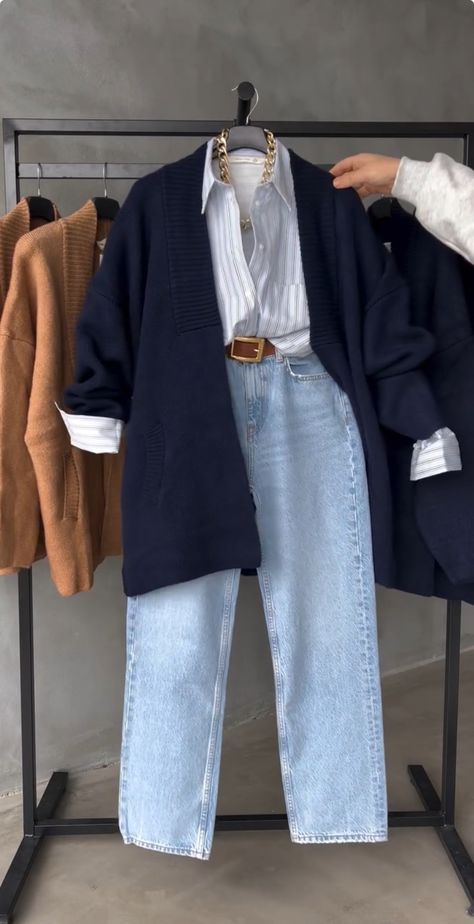 Hipster Outfits For Women Classy, Rust Color Combination Outfit, Fall Work Office Outfits, How To Wear Clothes Body Shapes, Raining Work Outfits, Ribbed Tshirt Outfits, Knitted Vest Dress Outfit, Trendy Gen Z Outfits, Queer Capsule Wardrobe