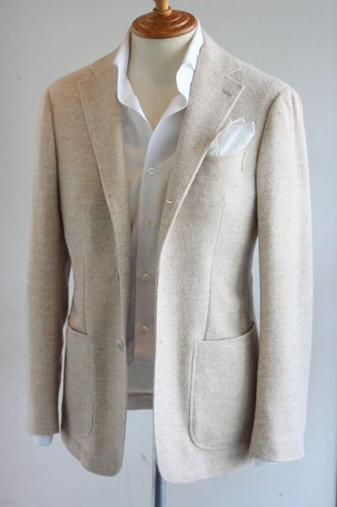 Casual Tweed Jacket Outfit Casual Men, Men In Formals, Casual Blazer Outfits, Ring Jacket, Blazer Outfits Men, Classy Suits, Mens Fashion Blazer, Classy Outfits Men, Mens Suit Jacket