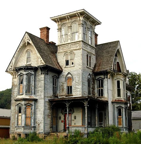 "fixer-upper in Coudersport, PA"  It's a shame that a lot of these beautiful buildings are being left to rot.  Look at all that detail... Old Abandoned Houses, Spooky House, Abandoned House, This Old House, Abandoned Mansions, Abandoned Buildings, Abandoned Houses, Old Buildings, Beautiful Buildings