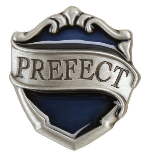 Ravenclaw Prefect, Harry Potter Collectables, Ravenclaw Gifts, Prefect Badge, Harry Potter Badges, Hogwarts Trunk, Hogwarts Gifts, Ravenclaw Aesthetic, Harry Potter Shop