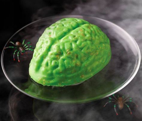 Toxic Jello Brain Brain Jello Mold, Jello Brain, Brain Mold, Halloween Jello, Zombie Brains, Spooky Spooky, Fat Foods, Jell O, Kraft Recipes