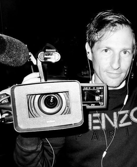 Eeny Meeny Miny Moe, Spike Jonze, Boy Music, Movie Director, Beastie Boys, Film Director, Famous Faces, Film Aesthetic, Screenwriting