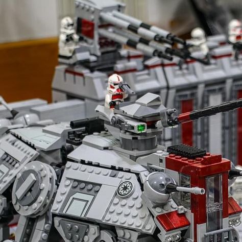 Lego Clone Army, Lego Clone Wars, Lego Star Wars Clone Wars, Lego Beach, Halo Wars, Wilson Reading, Lego Clones, Star Wars Minifigures, Lego Starwars