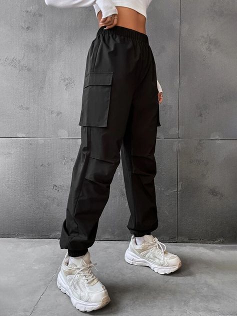 SHEIN Coolane Flap Pocket Side Cargo Pants | SHEIN USA Cargo Jogger Pants Outfit, Joggers Outfit Mujer, Pocket Trousers Women, Outfits Con Jogger, Cargo Joggers Outfits, Black Cargo Joggers, Jogger Cargo Pants, Cargo Jogger Pants, Cargo Sweatpants