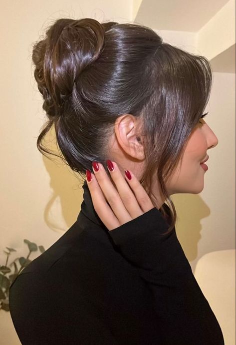 Trendy Bun, Hairstyles Pakistani, Wedding Hairs, Guest Hair, Bridesmaid Hair Makeup, Wedding Hairstyles Bride, Prom Hairstyles For Short Hair, Prom Hairstyles For Long Hair, Bun Hairstyle