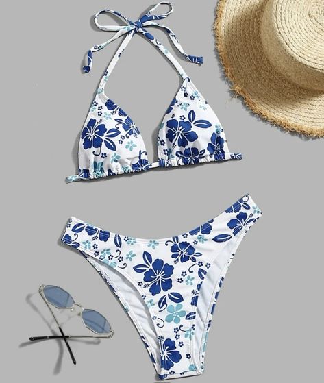 Triangle Swimsuits, Pretty Bathing Suits, Ocean Clothes, Aesthetic Bikinis, Ball Gowns Victorian, Halter Top Swimsuit, Pretty Bathing Suit, Hawaii Bikinis, Ocean Outfits