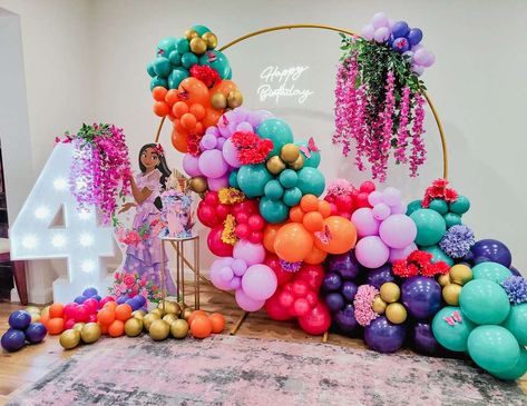 Encanto Birthday Decor, Encanto Birthday Party Ideas, Birthday Setup, Encanto Birthday Party, Deco Ballon, Encanto Party, Search Party, Birthday Drinks, Luxury Birthday