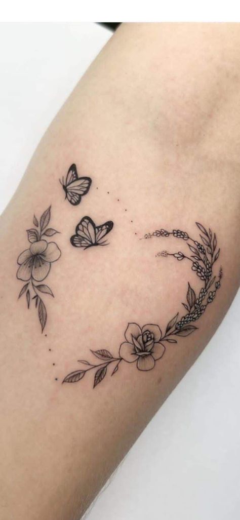 Tato Maori, Tato Minimal, Pretty Hand Tattoos, Tattoos For Women Flowers, Petite Tattoos, Tasteful Tattoos, Dope Tattoos For Women, Wrist Tattoos For Women, Small Hand Tattoos