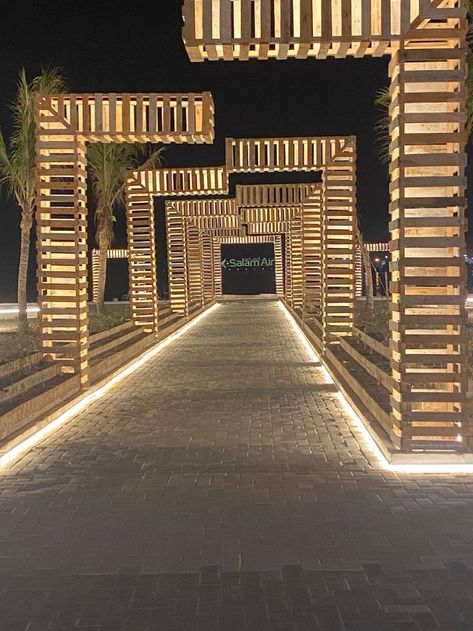 Park Entrance Design Landscape, Event Entrance Design Entryway, Event Entrance Arch Design, Event Entrance Design, Event Entrance Arch, Outdoor Fire Pit Area, Resort Restaurant, Entrance Arch, Event Entrance