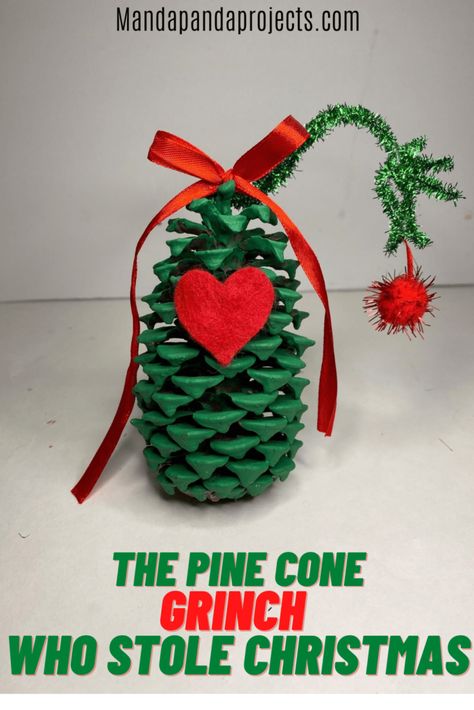 The Grinch Who Stole Christmas is an infamous figure come the Holiday season, but have you seen the Pine Cone Who Stole Christmas? This nature inspired “Grinch Hand” is a fast, fun, and easy craft for the kiddos and the grown ups alike! The Grinch Hand, Christmas The Grinch, The Grinch Who Stole Christmas, Grinch Crafts, Pinecone Crafts Christmas, Grinch Hand, Grinch Trees, Grinch Christmas Party, Grinch Hands