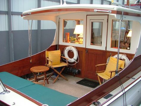 Cabin Cruisers For Sale, Cabin Cruiser Boat, Wooden Boats For Sale, Trawler Boats, Boat Interior Design, Camper Boat, Boat Illustration, Cruiser Boat, Classic Wooden Boats