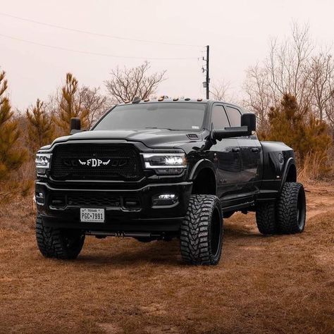 Lifted Dually Trucks, Jacked Up Truck, Dodge Diesel Trucks, Dodge Diesel, Cummins Trucks, Trucks Lifted Diesel, Dually Trucks, Black Truck, Lowered Trucks