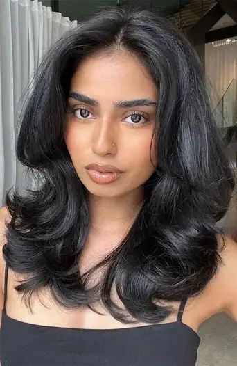 15 Haircut Ideas with Bangs for 2024: Short, Medium, Long, and Curly Styles Long Medium Layers Haircut, Hair Layers For Medium Length Hair, Short Heavy Layered Hair, 90s Haircut Black Hair, Black Hair Inspo Medium Length, Blowout Hair Shoulder Length, Black Medium Hairstyles, Medium Short Haircut Women, Long Layers Black Women